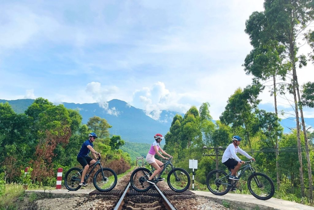 Hue 2-Day Rural Bike Tour